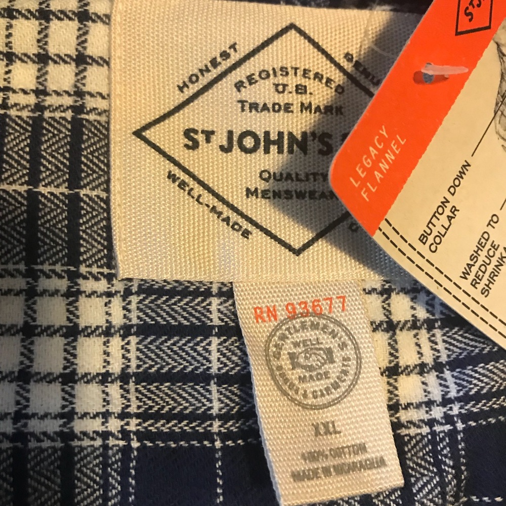 Flannel St. John’s Bay Shirt - Picture 2 of 8